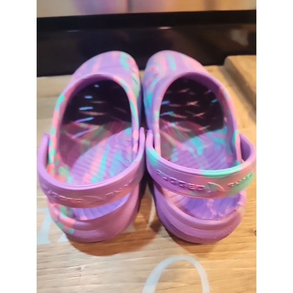 Rugged Shark Kid Size‎ 2  Purple/Pink/Teal Clog